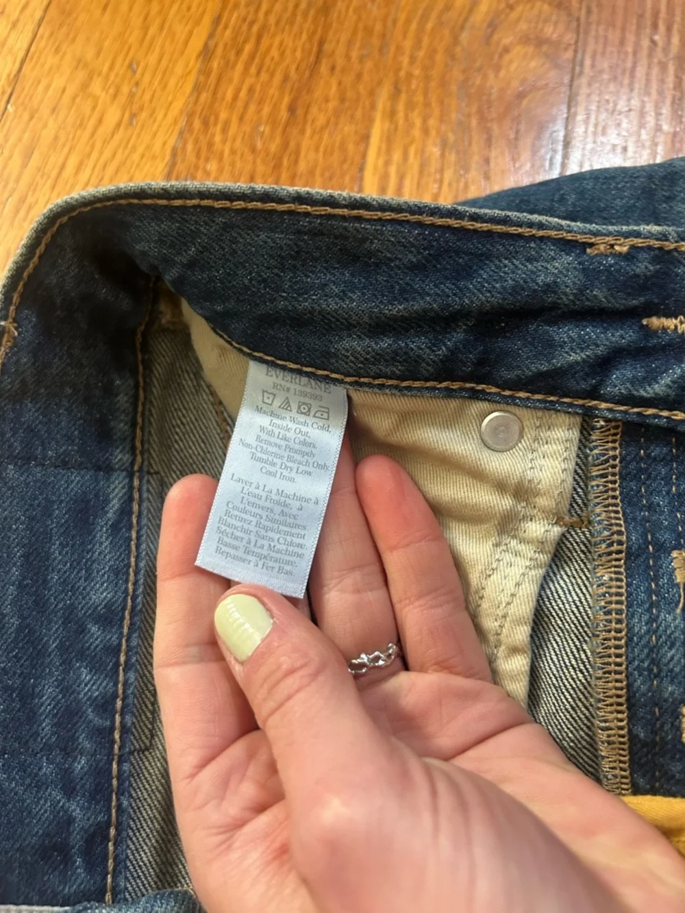 Everlane "The Rigid Way-High Short" - Picture 4 of 5